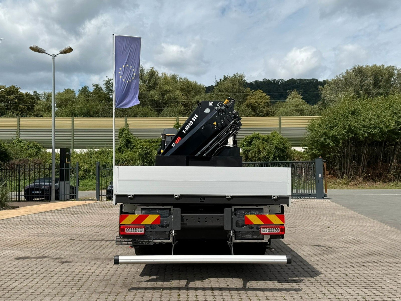 Volvo FMX 500 8x4 Kran Hiab 658-6 - Φορτηγό με γερανό: φωτογραφία 4 Volvo FMX 500 8x4 Kran Hiab 658-6 - Φορτηγό με γερανό: φωτογραφία 4