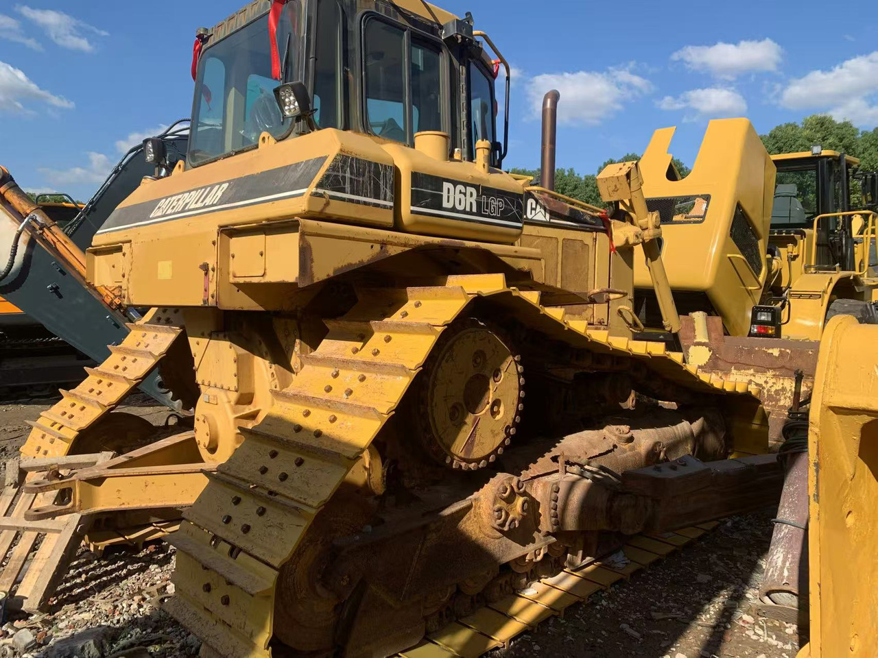 CATERPILLAR D6R - Μπουλντόζα: φωτογραφία 5 CATERPILLAR D6R - Μπουλντόζα: φωτογραφία 5