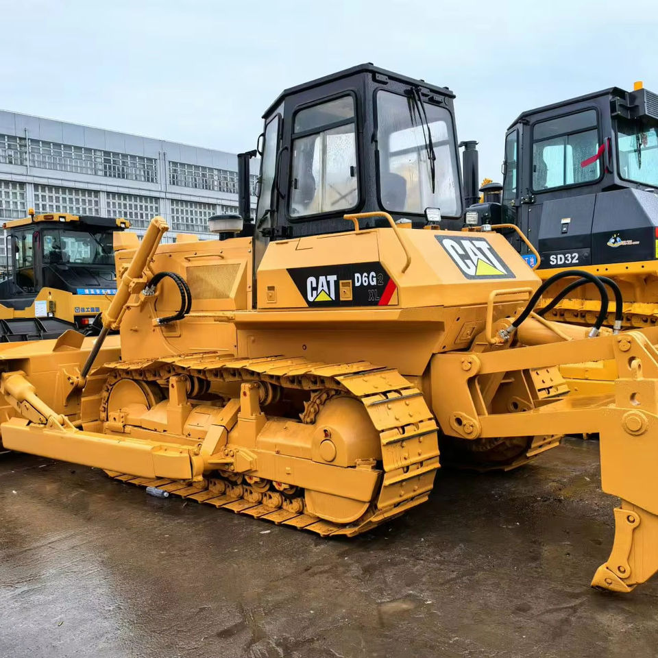 Μπουλντόζα Very Cheap Used CAT D6G2 D6G/D6G2/D6H Bulldozer /Caterpillar D4C D4H D4K Bull Dozer: φωτογραφία 1