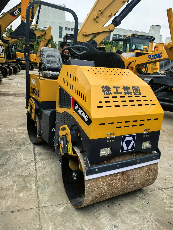XCMG XMR30S - Οδοστρωτήρας: φωτογραφία 1 XCMG XMR30S - Οδοστρωτήρας: φωτογραφία 1