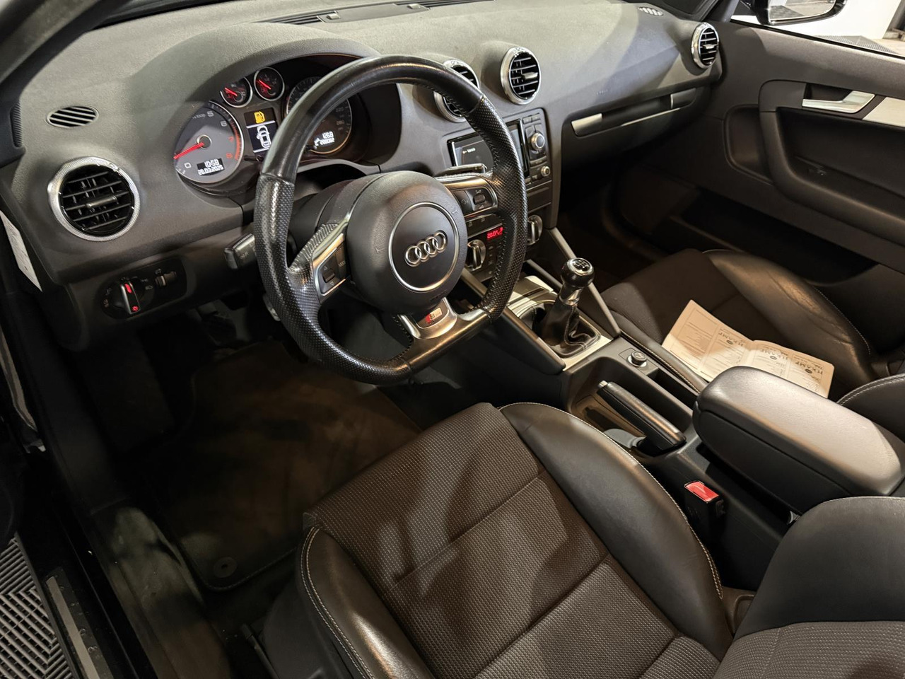 Audi A3 Sportback 1.2 TFSI S Line 35-ZGK-9 288.082 km - Αυτοκίνητο: φωτογραφία 5 Audi A3 Sportback 1.2 TFSI S Line 35-ZGK-9 288.082 km - Αυτοκίνητο: φωτογραφία 5