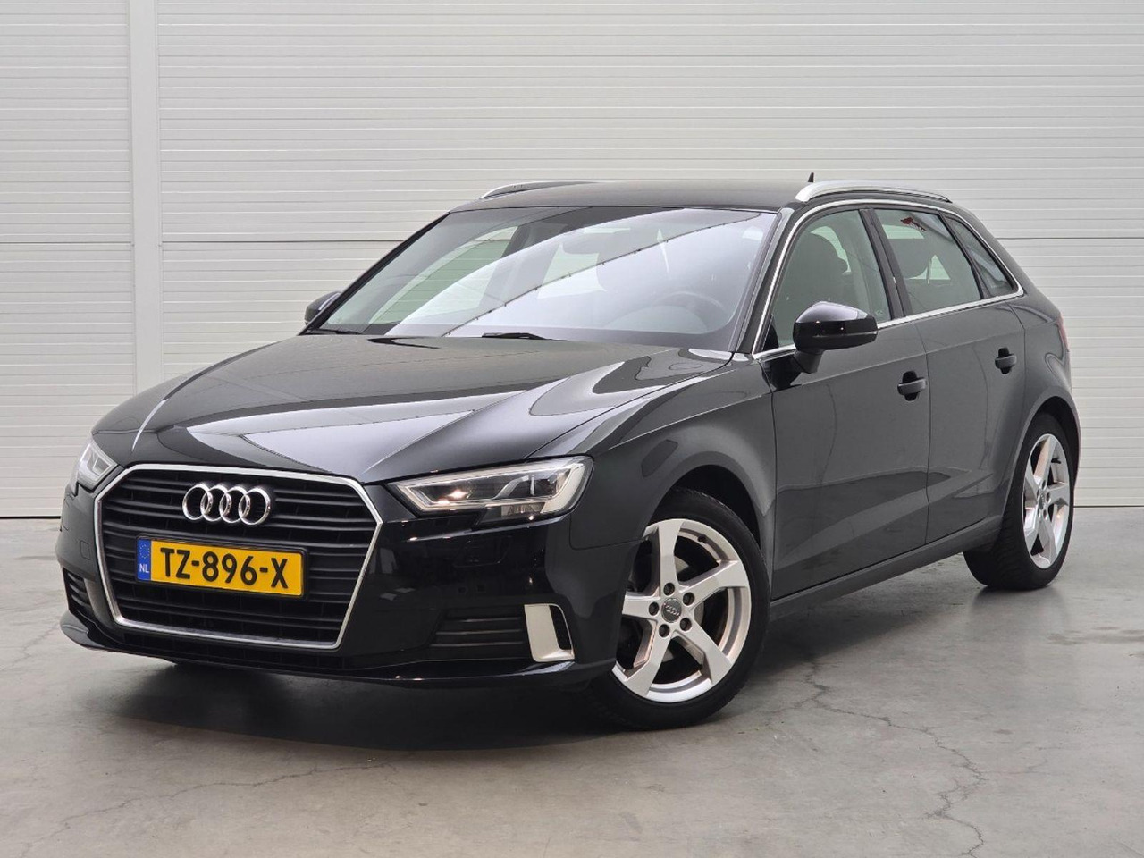 Audi A3 Sportback 30 TFSI Sport Lease Edition | 2018 | 121.664 km | Automaat | TZ896X | NAP: Logisch - Hatchback: φωτογραφία 1 Audi A3 Sportback 30 TFSI Sport Lease Edition | 2018 | 121.664 km | Automaat | TZ896X | NAP: Logisch - Hatchback: φωτογραφία 1