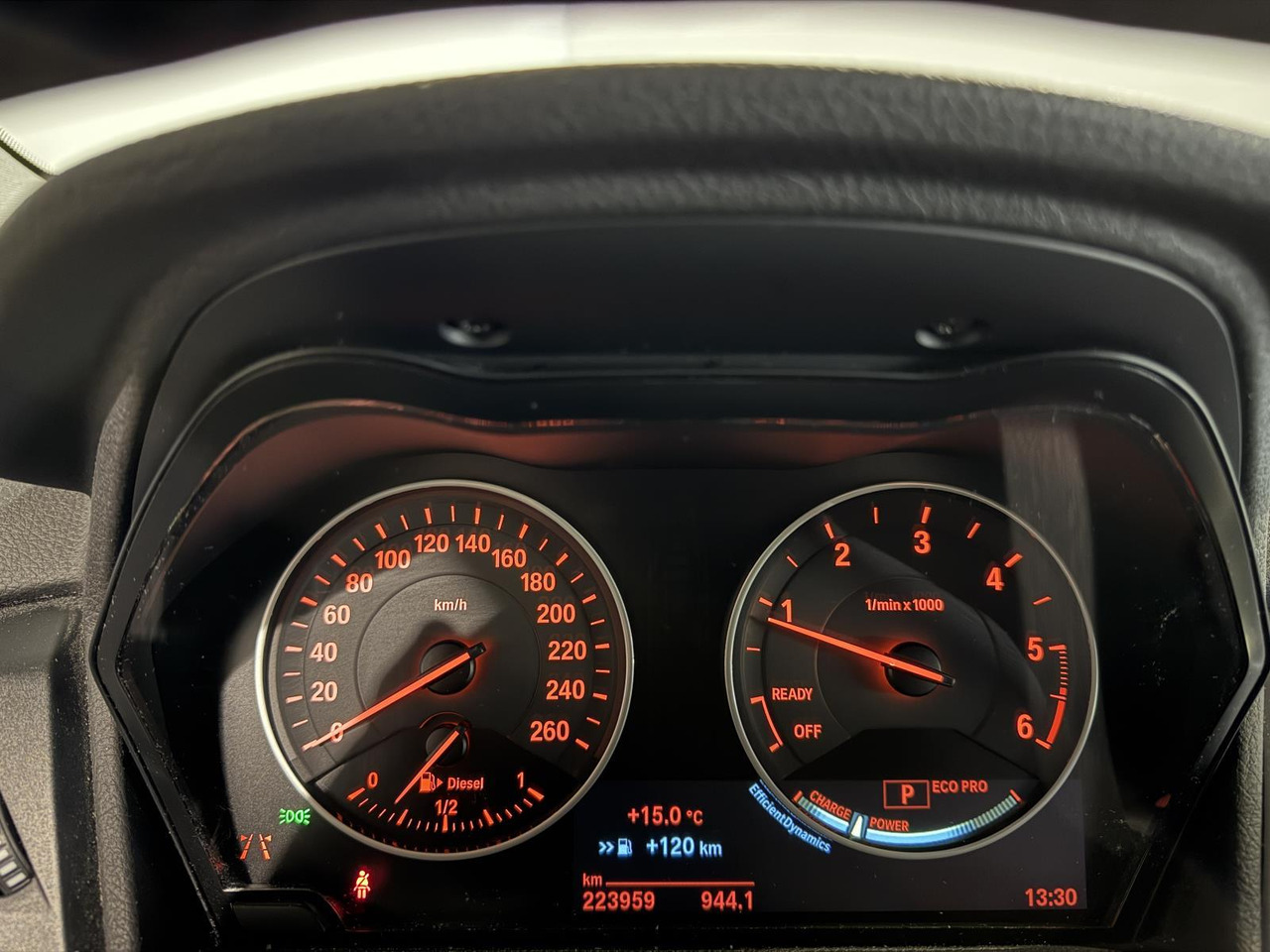 BMW | 2-serie Active Tourer | 218d Corporate Lease Luxury | 2015 | 223.959 km | HG351B | Logisch - Αυτοκίνητο: φωτογραφία 4 BMW | 2-serie Active Tourer | 218d Corporate Lease Luxury | 2015 | 223.959 km | HG351B | Logisch - Αυτοκίνητο: φωτογραφία 4
