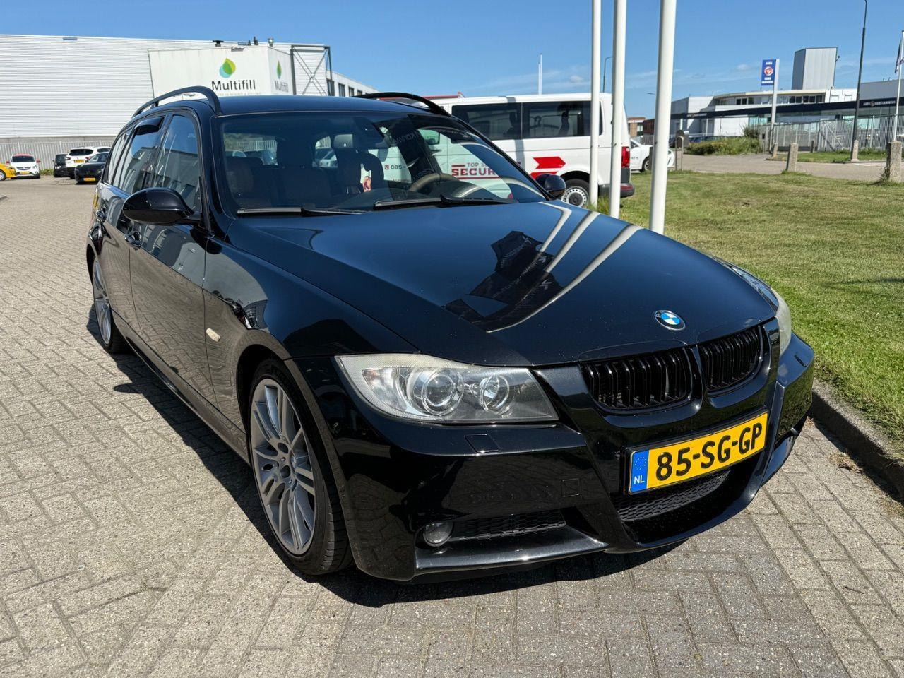 BMW 3 - serie Touring 330i Dynamic Executive | 2006 | 329.515 km | Automaat | 85SGGP | NAP: Logisch - Αυτοκίνητο: φωτογραφία 2 BMW 3 - serie Touring 330i Dynamic Executive | 2006 | 329.515 km | Automaat | 85SGGP | NAP: Logisch - Αυτοκίνητο: φωτογραφία 2