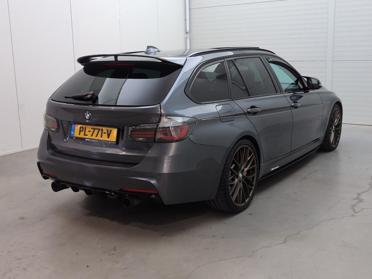 BMW 3-serie Touring 340i xDrive High Executive | 2017 | 202.316 km | Automaat | PL771V | NAP: Geen oordeel - Αυτοκίνητο: φωτογραφία 4 BMW 3-serie Touring 340i xDrive High Executive | 2017 | 202.316 km | Automaat | PL771V | NAP: Geen oordeel - Αυτοκίνητο: φωτογραφία 4