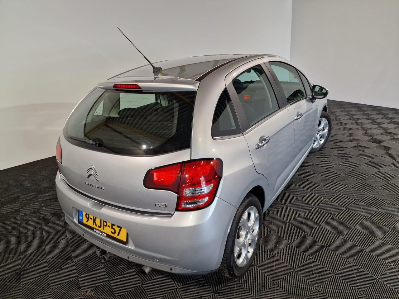 Citroen C3 1.6 Vti 2012 193.593 km 9-KJP-57 - Hatchback: φωτογραφία 4 Citroen C3 1.6 Vti 2012 193.593 km 9-KJP-57 - Hatchback: φωτογραφία 4