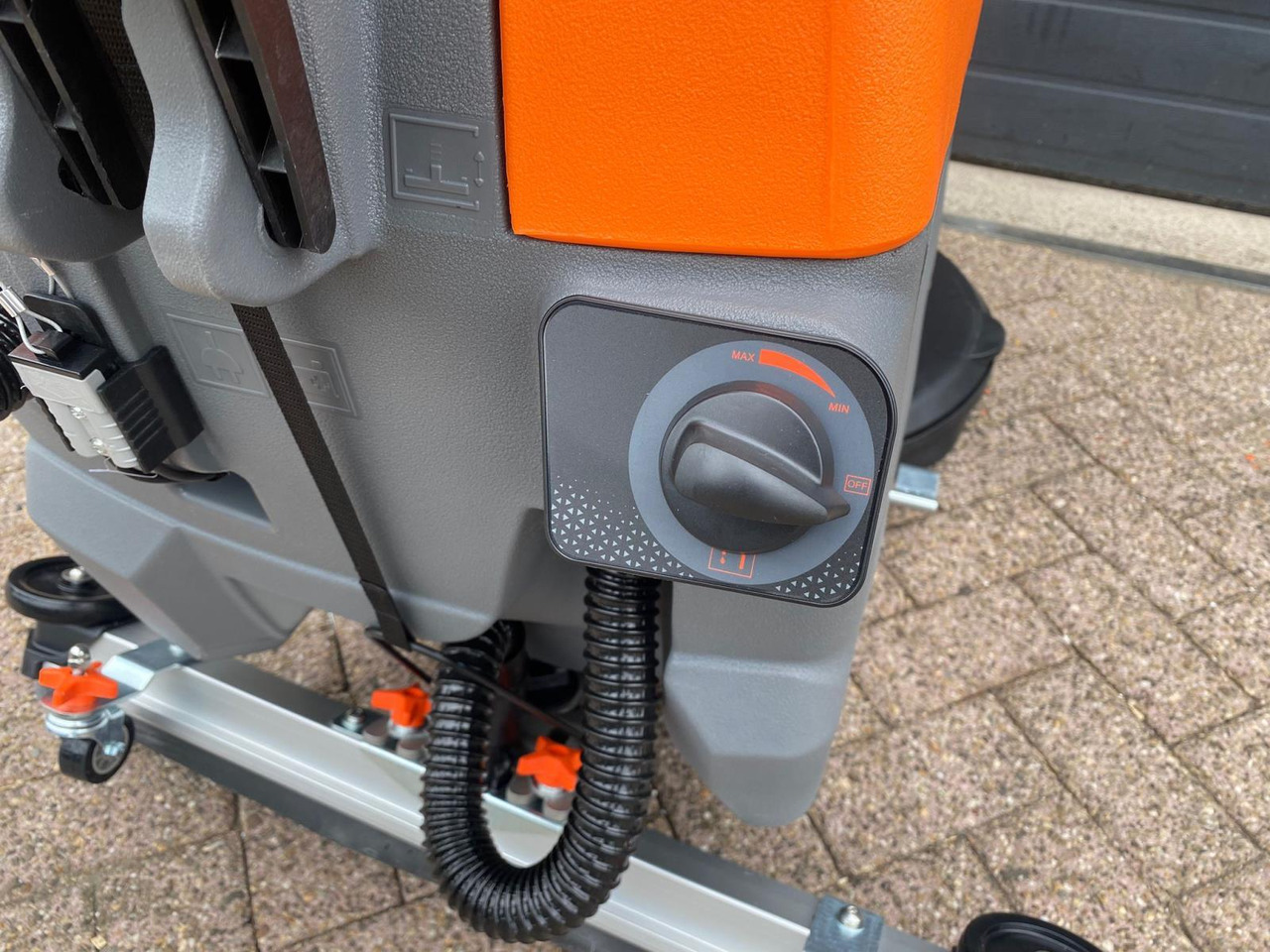 Daewoo DAFL50A Schrobzuigmachine - Μηχάνημα καθαρισμού: φωτογραφία 4 Daewoo DAFL50A Schrobzuigmachine - Μηχάνημα καθαρισμού: φωτογραφία 4