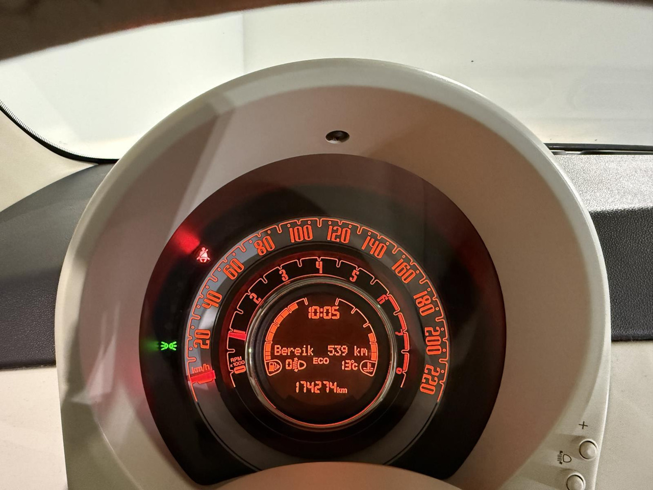 Fiat | 500 | 0.9 TwinAir Turbo Lounge | 2017 | 174.274 km | KX085G | Logisch - Hatchback: φωτογραφία 2 Fiat | 500 | 0.9 TwinAir Turbo Lounge | 2017 | 174.274 km | KX085G | Logisch - Hatchback: φωτογραφία 2