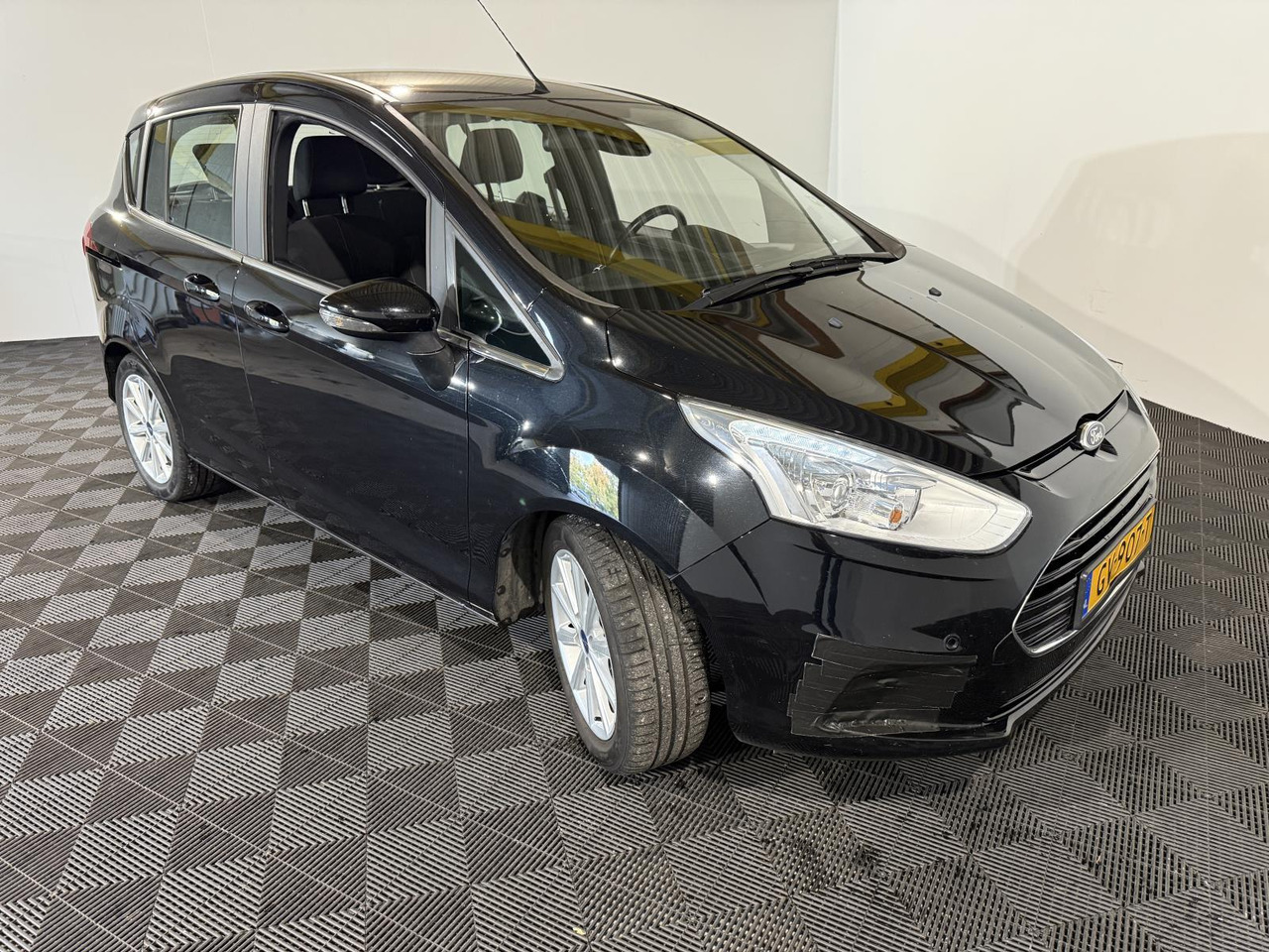 Ford | B-Max | 1.0 EcoBoost Titanium | 2015 | 149.480 km | GV907T | Logisch - Αυτοκίνητο: φωτογραφία 3 Ford | B-Max | 1.0 EcoBoost Titanium | 2015 | 149.480 km | GV907T | Logisch - Αυτοκίνητο: φωτογραφία 3