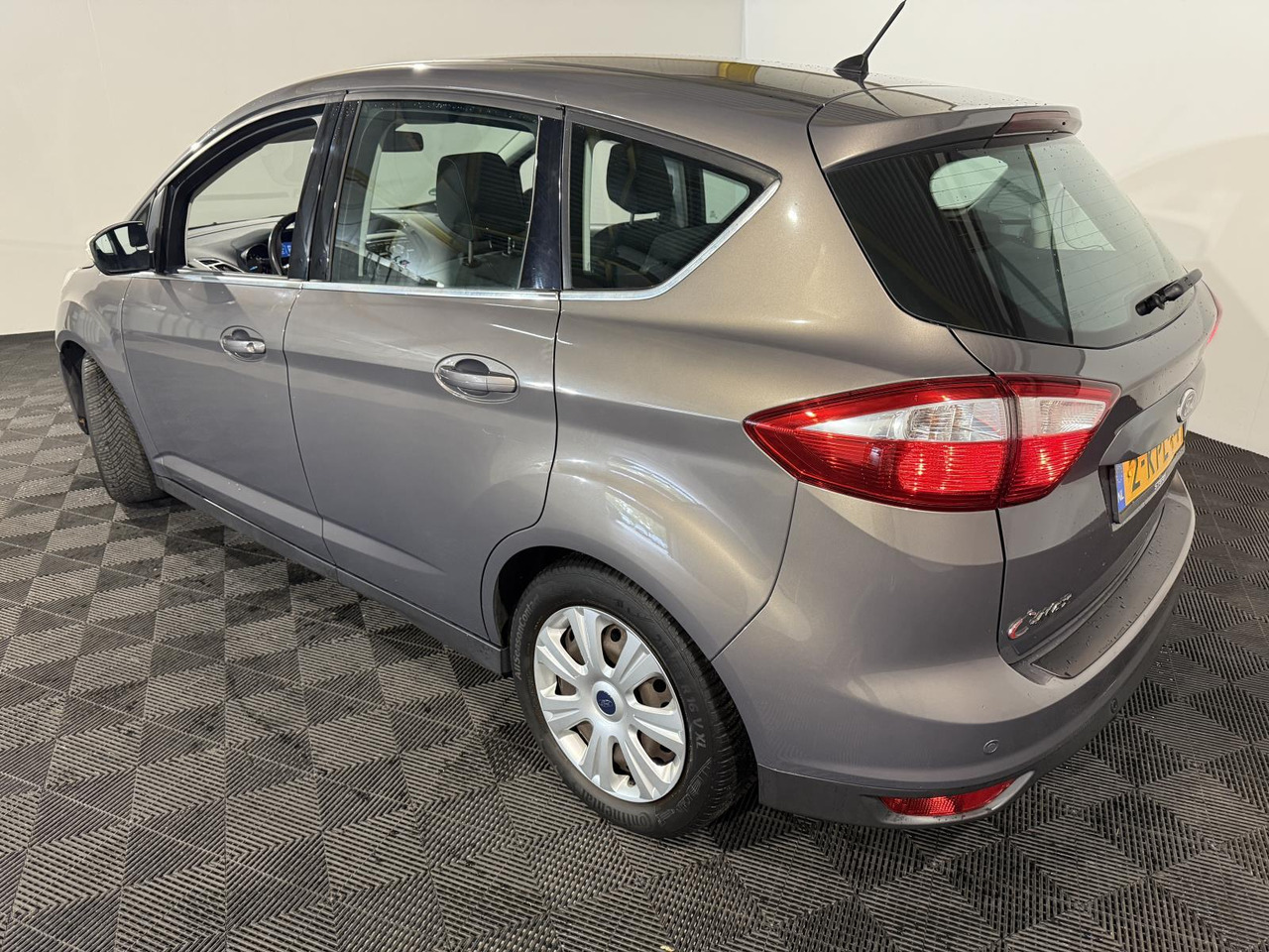 Ford | C-Max | 1.6 EcoBoost Titanium | 2013 | 162.252 km | 2KPL44 | Logisch - Αυτοκίνητο: φωτογραφία 4 Ford | C-Max | 1.6 EcoBoost Titanium | 2013 | 162.252 km | 2KPL44 | Logisch - Αυτοκίνητο: φωτογραφία 4