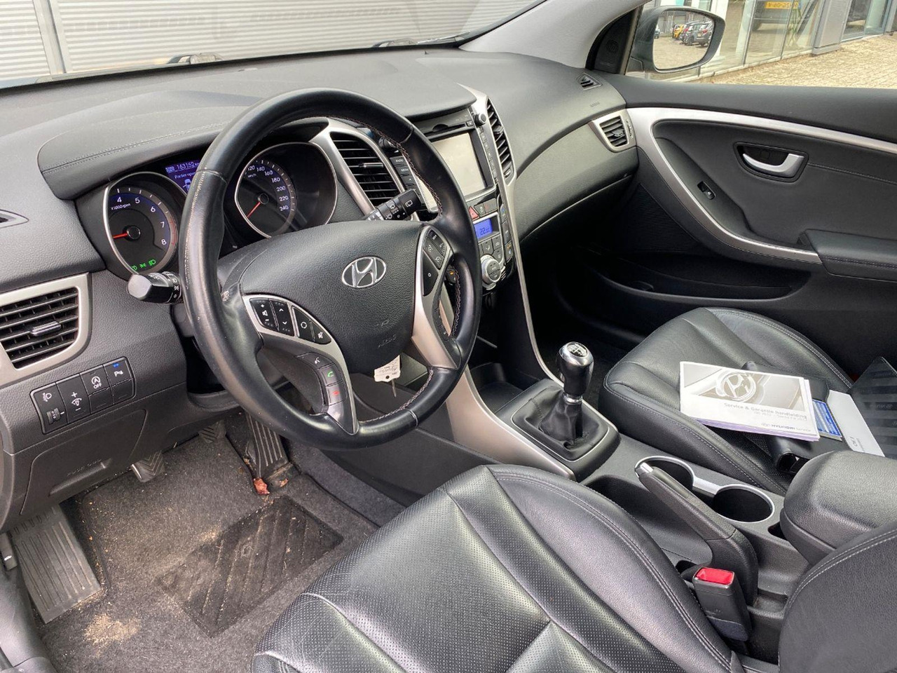 Hyundai i30 1.6 GDI Go! Plus | 2015 | 163.152 km | 9XDP64 | NAP: Logisch - Hatchback: φωτογραφία 5 Hyundai i30 1.6 GDI Go! Plus | 2015 | 163.152 km | 9XDP64 | NAP: Logisch - Hatchback: φωτογραφία 5