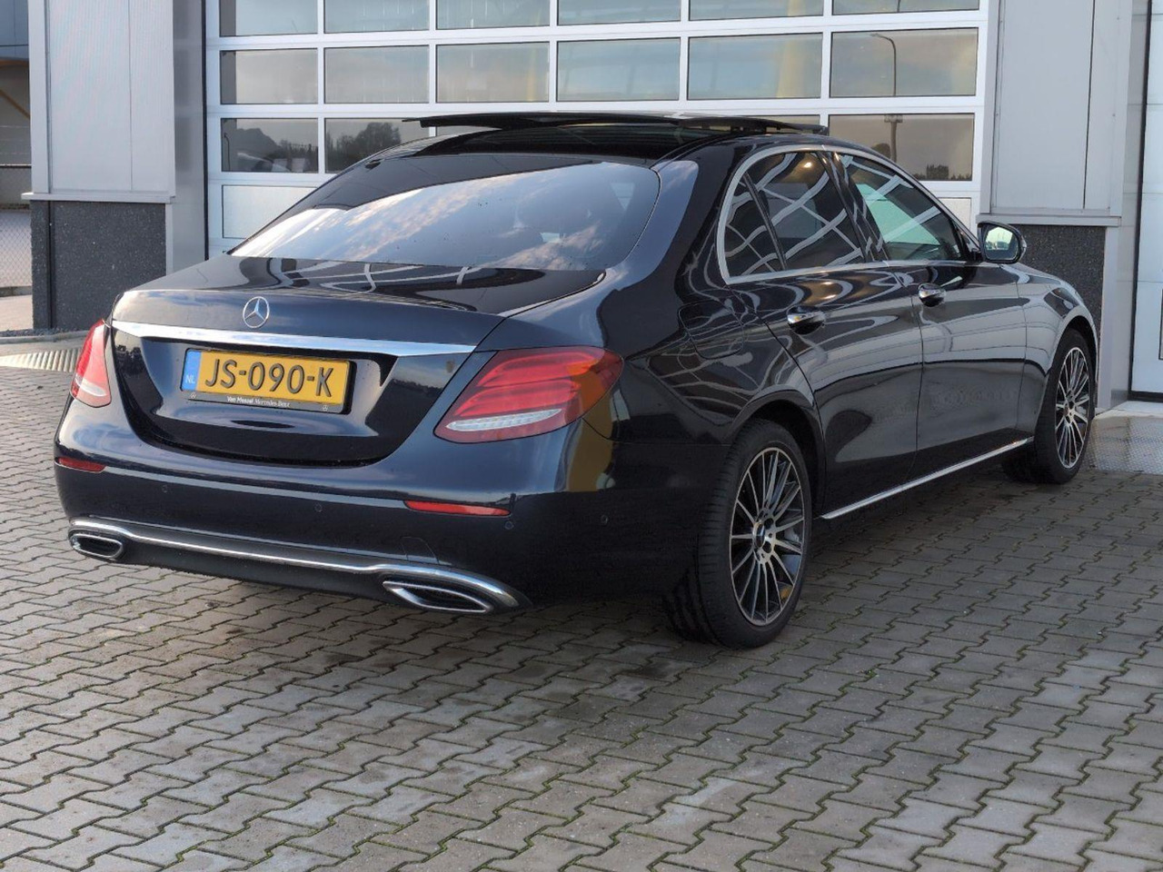Mercedes-Benz E-klasse 220 d Lease Edition Prestige Plus | 2016 | 286.876 km | Automaat | JS090K | NAP: Logisch - Λιμουζίνα/ Sedan: φωτογραφία 4 Mercedes-Benz E-klasse 220 d Lease Edition Prestige Plus | 2016 | 286.876 km | Automaat | JS090K | NAP: Logisch - Λιμουζίνα/ Sedan: φωτογραφία 4