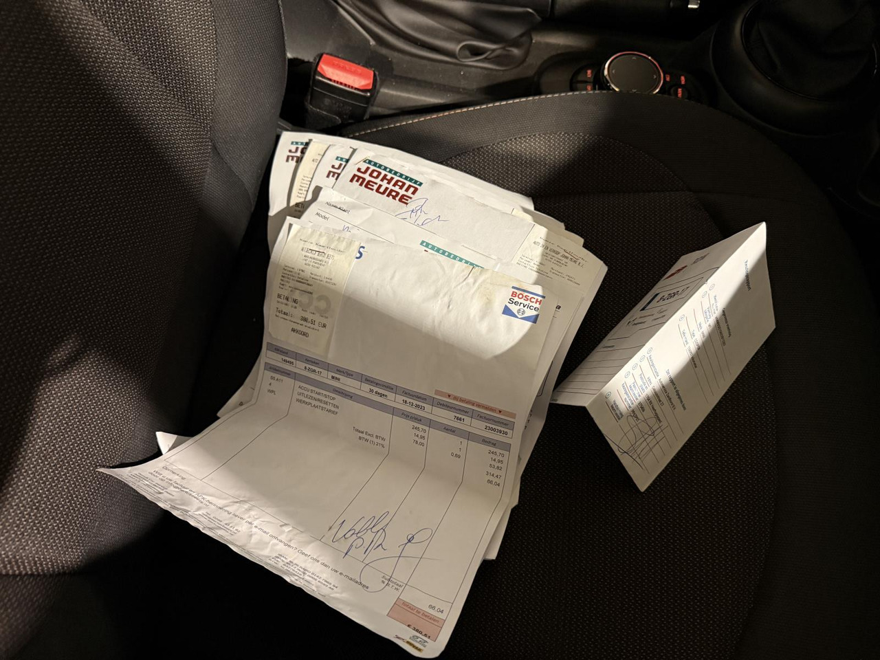 Mini | Mini | 1.5 Cooper | 2015 | 165.851 km | 8ZGR17 | Logisch - Hatchback: φωτογραφία 2 Mini | Mini | 1.5 Cooper | 2015 | 165.851 km | 8ZGR17 | Logisch - Hatchback: φωτογραφία 2