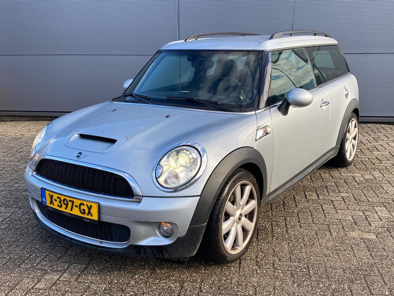 Mini Mini Clubman 1.6 Cooper S | 2008 | 144.083 km | Automaat | X397GX | NAP: Geen oordeel - Αυτοκίνητο: φωτογραφία 1 Mini Mini Clubman 1.6 Cooper S | 2008 | 144.083 km | Automaat | X397GX | NAP: Geen oordeel - Αυτοκίνητο: φωτογραφία 1