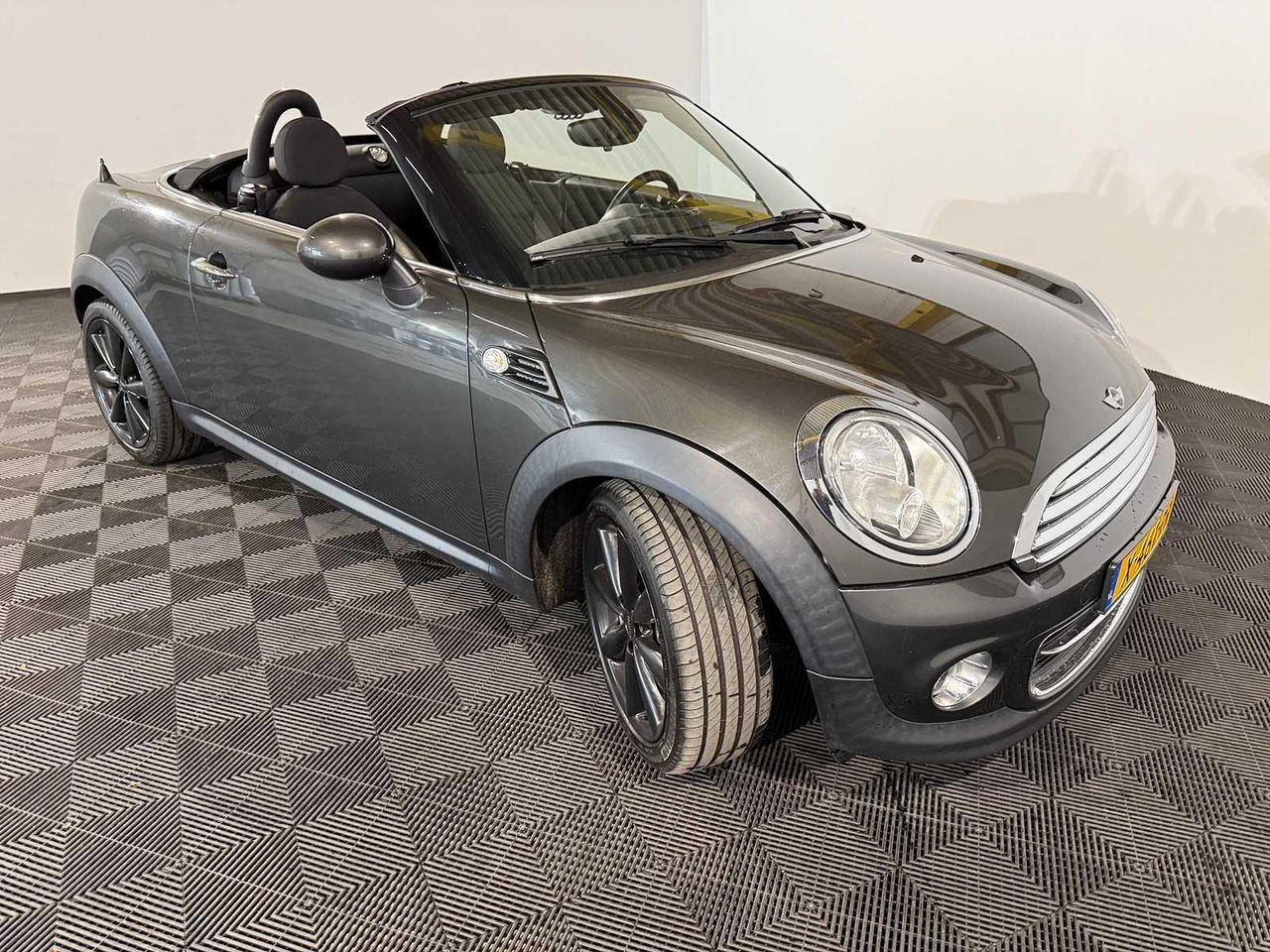 Mini Mini Roadster 1.6 Cooper 2012 123.482 km X-461-PR - Αυτοκίνητο: φωτογραφία 3 Mini Mini Roadster 1.6 Cooper 2012 123.482 km X-461-PR - Αυτοκίνητο: φωτογραφία 3