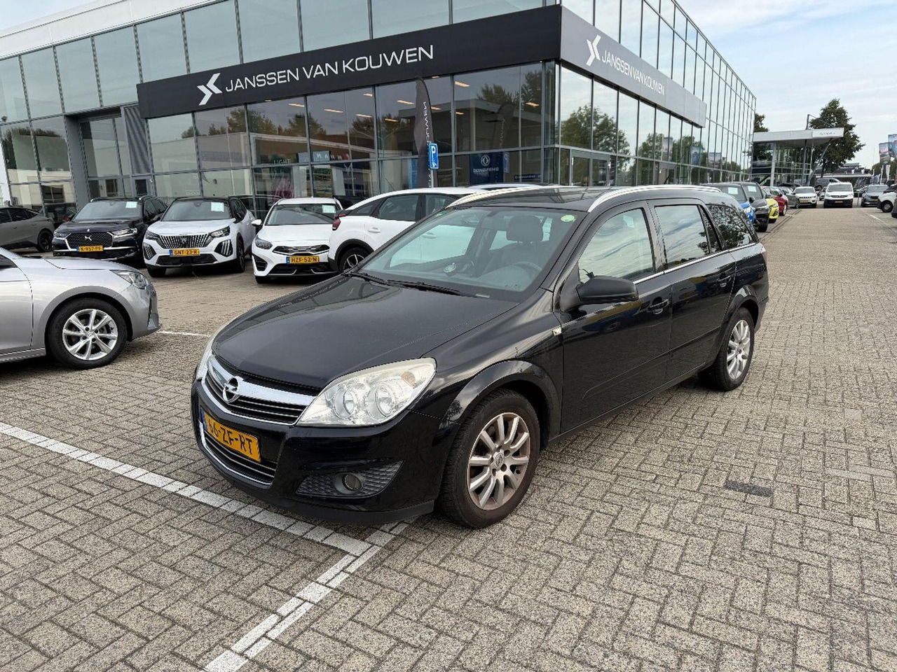 Opel Astra Wagon 1.6 Executive | 2008 | 202.165 km | 66ZFRT | NAP: Logisch - Αυτοκίνητο: φωτογραφία 1 Opel Astra Wagon 1.6 Executive | 2008 | 202.165 km | 66ZFRT | NAP: Logisch - Αυτοκίνητο: φωτογραφία 1