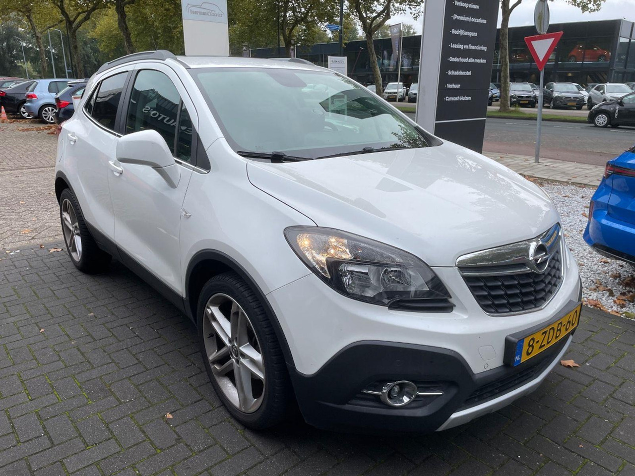 Opel Mokka 1.4 T Cosmo | 2014 | 98.606 km | 8ZDB60 | NAP: Logisch - SUV: φωτογραφία 2 Opel Mokka 1.4 T Cosmo | 2014 | 98.606 km | 8ZDB60 | NAP: Logisch - SUV: φωτογραφία 2