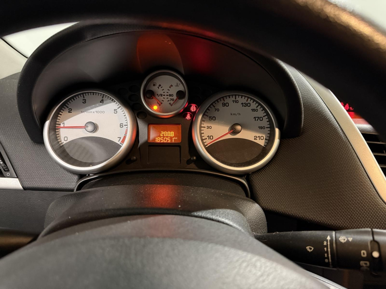 Peugeot | 207 | 1.4 VTi Cool 'n Blue | 2008 | 185.053 km | 58GBH2 | Logisch - Hatchback: φωτογραφία 4 Peugeot | 207 | 1.4 VTi Cool 'n Blue | 2008 | 185.053 km | 58GBH2 | Logisch - Hatchback: φωτογραφία 4