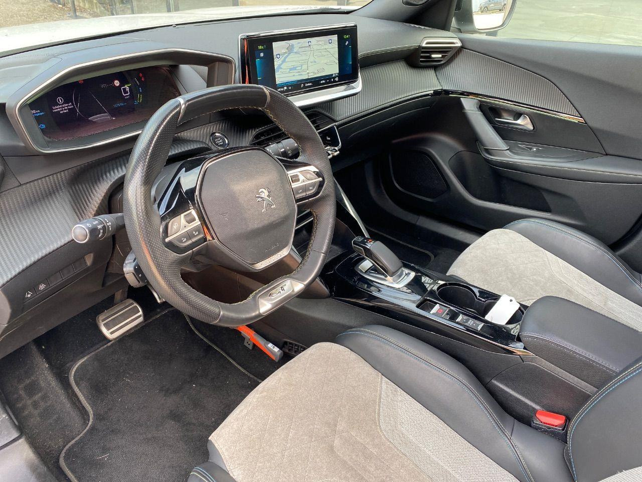 Peugeot e - 2008 EV GT Pack 50 kWh | 2021 | 103.596 km | Automaat | K710ZL | NAP: Logisch - SUV: φωτογραφία 5 Peugeot e - 2008 EV GT Pack 50 kWh | 2021 | 103.596 km | Automaat | K710ZL | NAP: Logisch - SUV: φωτογραφία 5