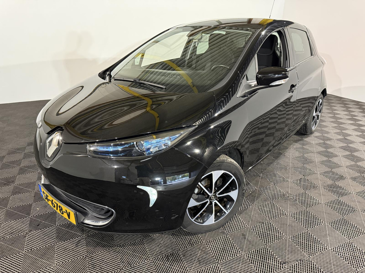 Renault | ZOE | R90 Intens 41 kWh (ex Accu) | 2018 | 117.938 km | Automaat | SF678V | Logisch - Hatchback: φωτογραφία 1 Renault | ZOE | R90 Intens 41 kWh (ex Accu) | 2018 | 117.938 km | Automaat | SF678V | Logisch - Hatchback: φωτογραφία 1