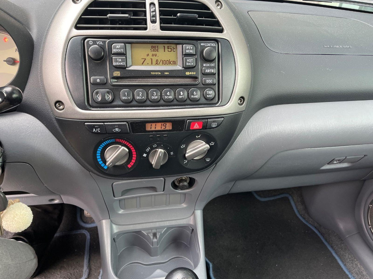 Toyota RAV4 1.8 - 16V VVT - i Luna | 2003 | 130.936 km | PF874X | NAP: Geen oordeel - SUV: φωτογραφία 5 Toyota RAV4 1.8 - 16V VVT - i Luna | 2003 | 130.936 km | PF874X | NAP: Geen oordeel - SUV: φωτογραφία 5