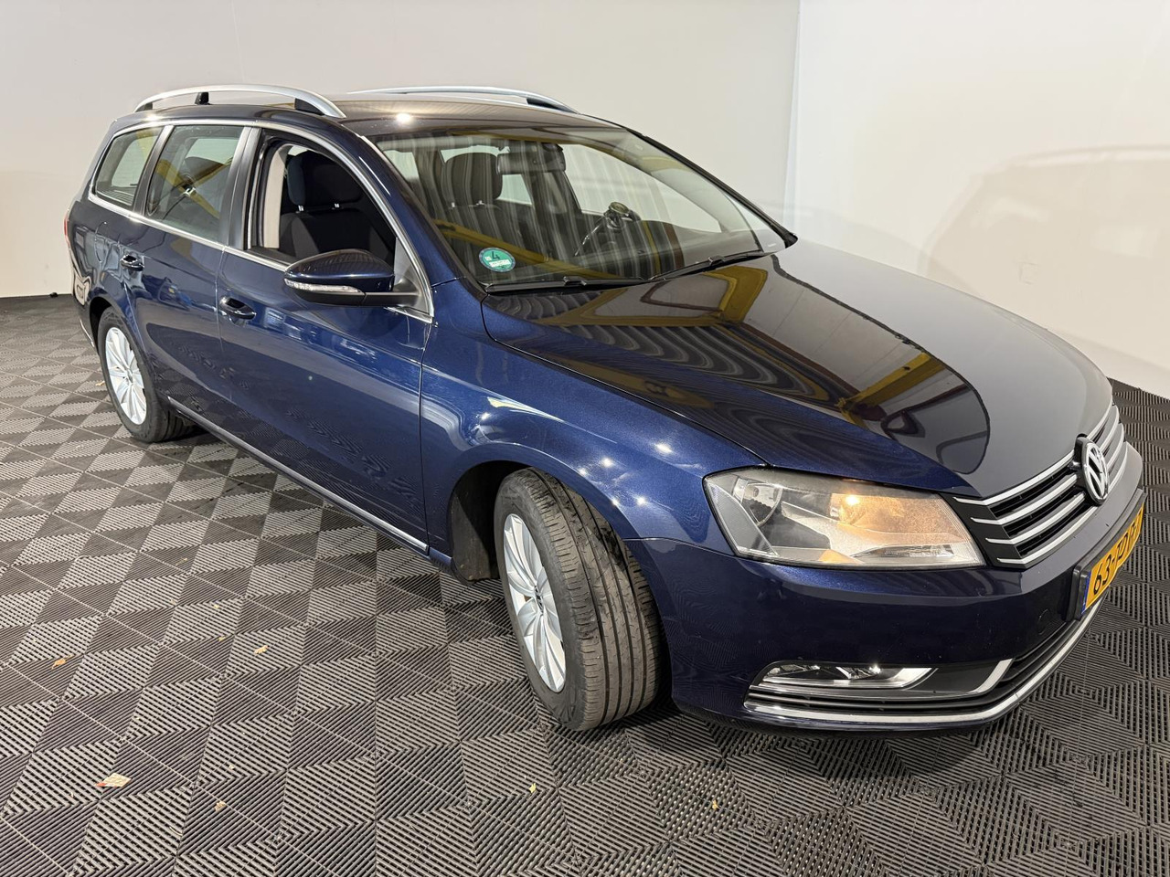 Volkswagen | Passat Variant | 1.4 TSI Comfortline BlueMotion | 2012 | 223.524 km | 63TDP7 | Logisch - Αυτοκίνητο: φωτογραφία 5 Volkswagen | Passat Variant | 1.4 TSI Comfortline BlueMotion | 2012 | 223.524 km | 63TDP7 | Logisch - Αυτοκίνητο: φωτογραφία 5
