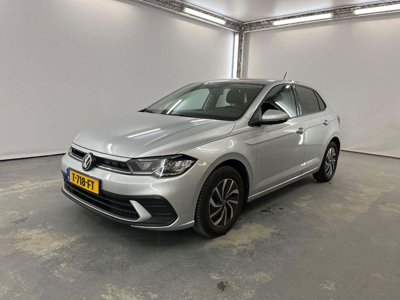 Volkswagen Polo 1.0 TSI Life Business | 2023 | 73.998 km | T718FT | NAP: Logisch - Hatchback: φωτογραφία 1 Volkswagen Polo 1.0 TSI Life Business | 2023 | 73.998 km | T718FT | NAP: Logisch - Hatchback: φωτογραφία 1