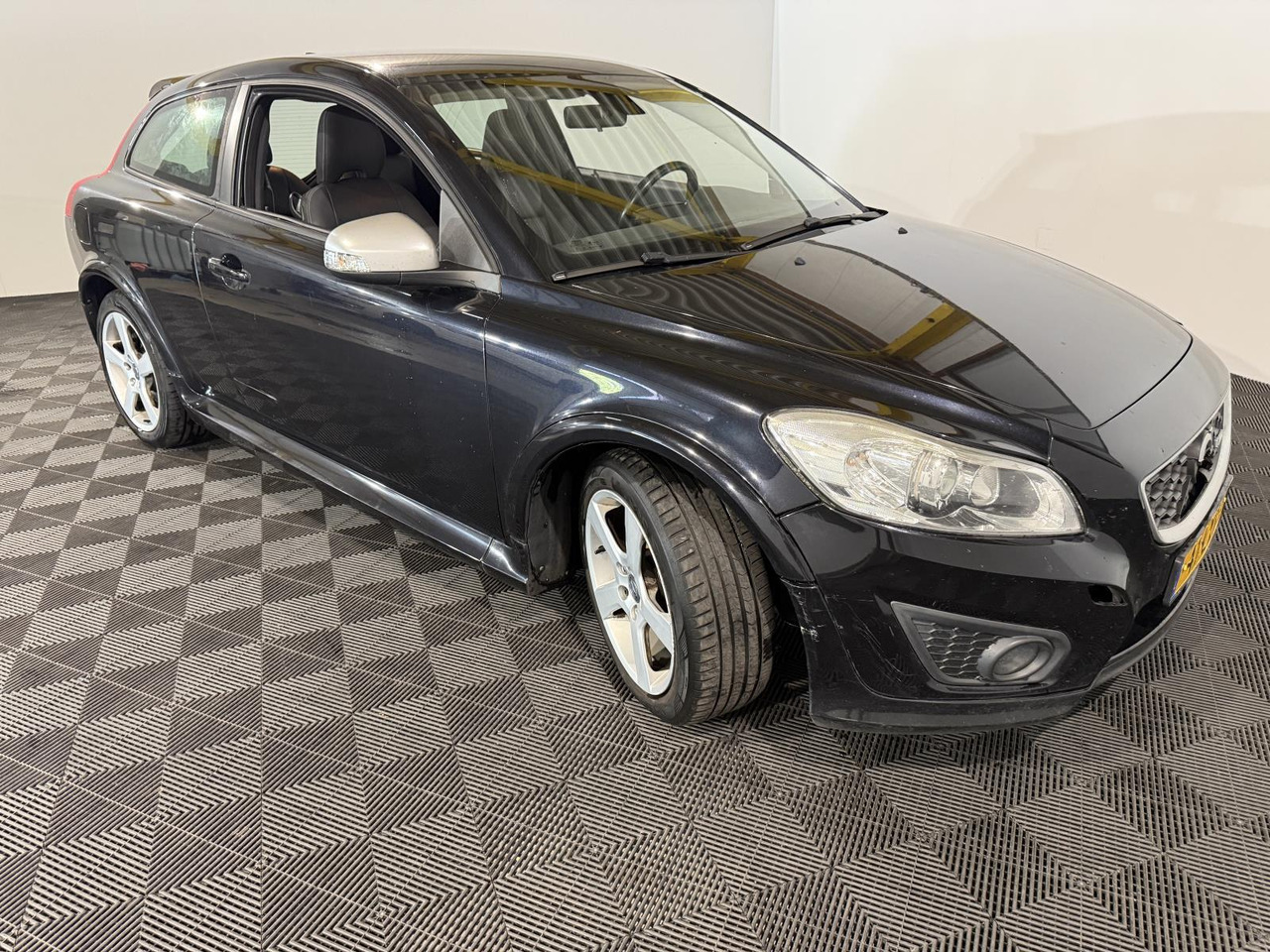 Volvo C30 1.6 R-Edition | 2010 | 284.821 km | 41-LXP-2 - Hatchback: φωτογραφία 3 Volvo C30 1.6 R-Edition | 2010 | 284.821 km | 41-LXP-2 - Hatchback: φωτογραφία 3