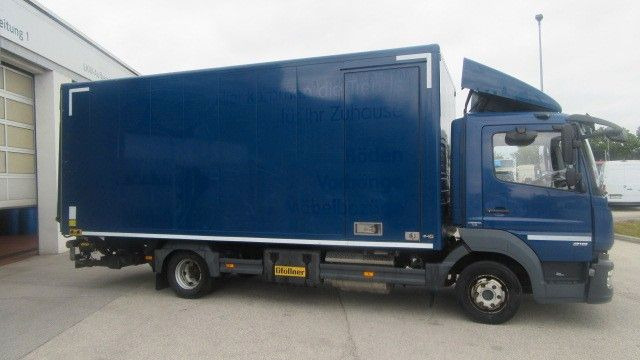 Mercedes-Benz 818L Koffer LBW, 1,5 to, Seitentüre - Φορτηγό κόφα: φωτογραφία 4 Mercedes-Benz 818L Koffer LBW, 1,5 to, Seitentüre - Φορτηγό κόφα: φωτογραφία 4