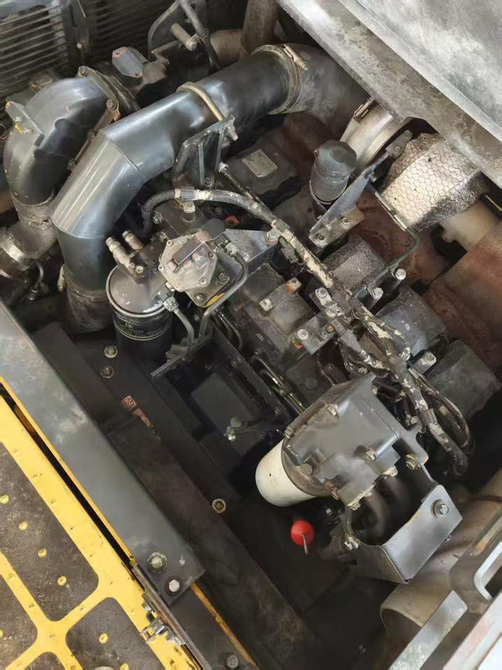 KOMATSU PC400 - Ερπυστριοφόρος εκσκαφέας: φωτογραφία 5 KOMATSU PC400 - Ερπυστριοφόρος εκσκαφέας: φωτογραφία 5