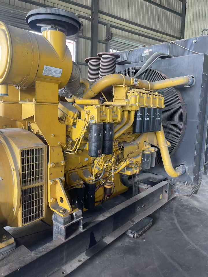 KOMATSU SAA12V140 - Κινητήρας: φωτογραφία 1 KOMATSU SAA12V140 - Κινητήρας: φωτογραφία 1