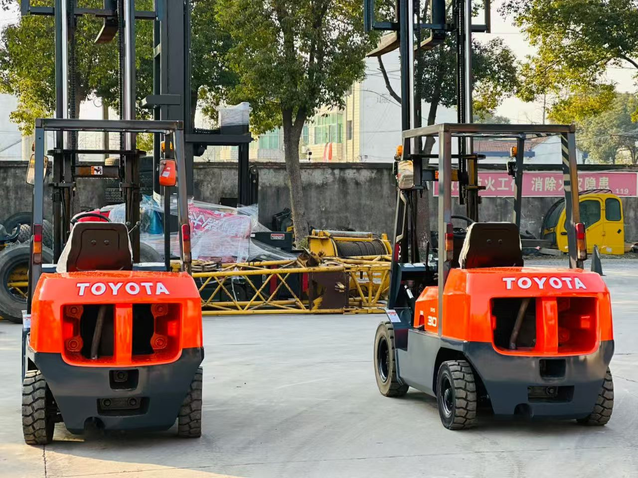 TOYOTA 30 - Πετρελαιοκίνητο περονοφόρο: φωτογραφία 2 TOYOTA 30 - Πετρελαιοκίνητο περονοφόρο: φωτογραφία 2