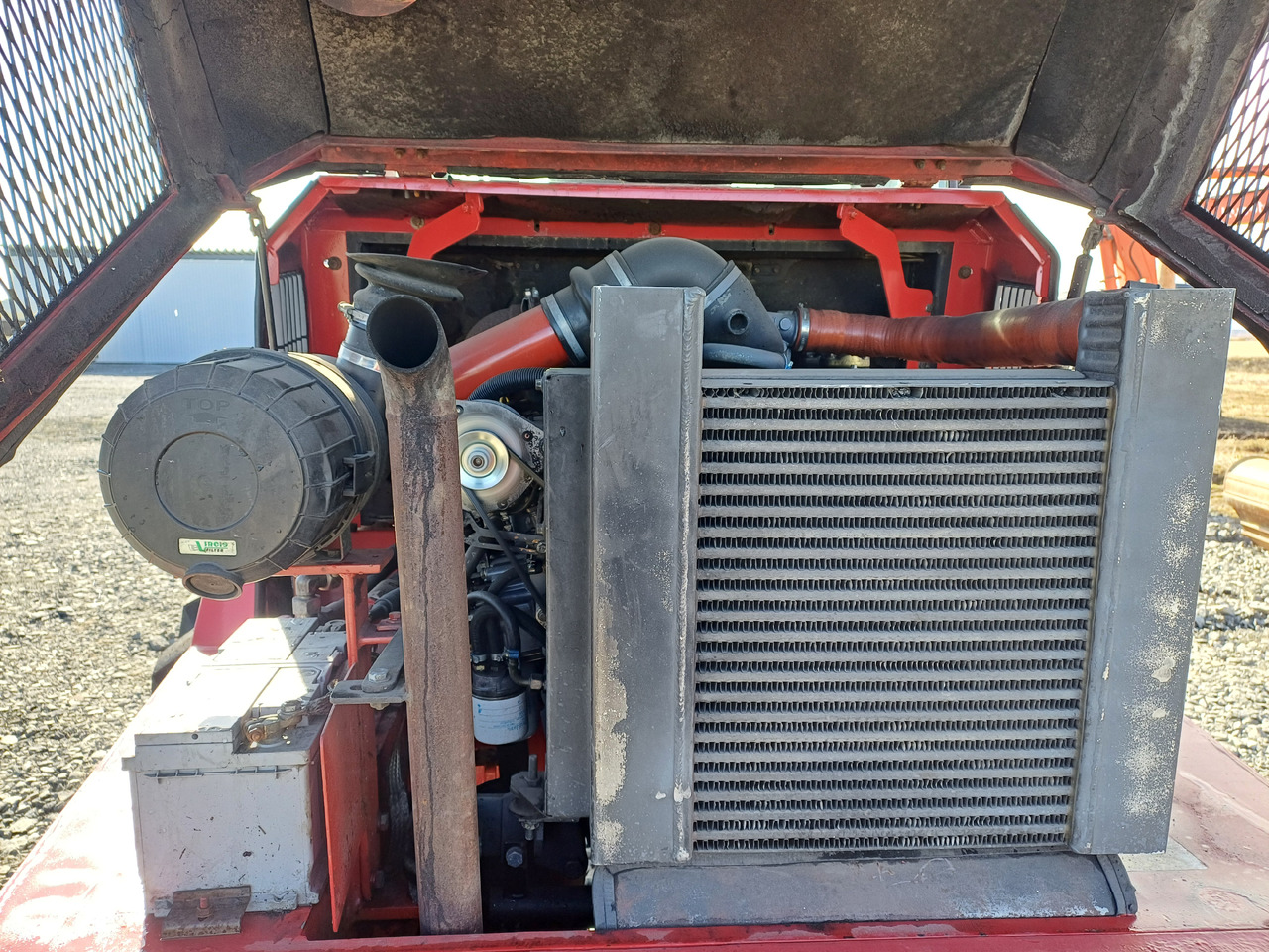 Ελαστιχοφόρος φορτωτής Schäffer 870TD Teleskooppi puomilla: φωτογραφία 17 Ελαστιχοφόρος φορτωτής Schäffer 870TD Teleskooppi puomilla: φωτογραφία 17