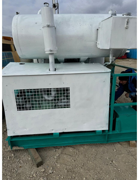 CIFA Concrete Mixer with own engine - Μπετονιέρα: φωτογραφία 5 CIFA Concrete Mixer with own engine - Μπετονιέρα: φωτογραφία 5