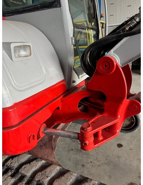 Takeuchi TB260 - Μίνι εκσκαφέας: φωτογραφία 4 Takeuchi TB260 - Μίνι εκσκαφέας: φωτογραφία 4