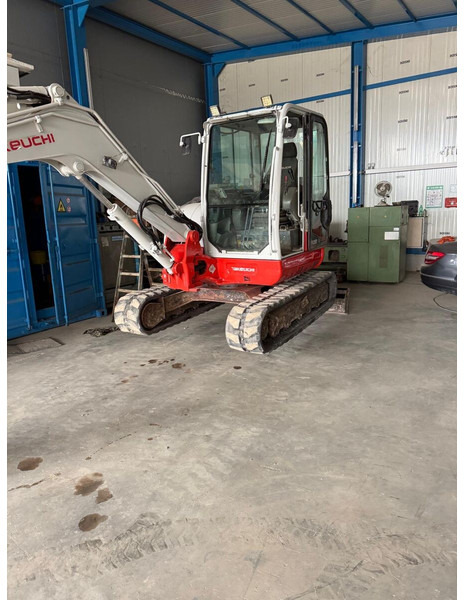 Takeuchi TB260 - Μίνι εκσκαφέας: φωτογραφία 2 Takeuchi TB260 - Μίνι εκσκαφέας: φωτογραφία 2
