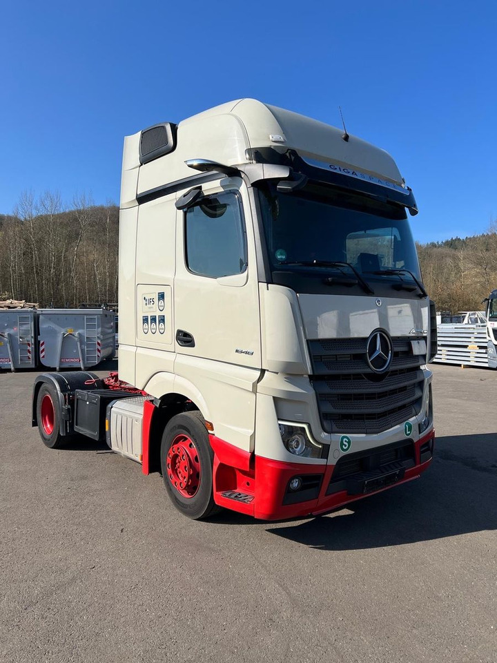 Mercedes-Benz Actros 1848 LS/GIGA/MirrorCam/Retarder/2instock - Τράκτορας: φωτογραφία 1 Mercedes-Benz Actros 1848 LS/GIGA/MirrorCam/Retarder/2instock - Τράκτορας: φωτογραφία 1
