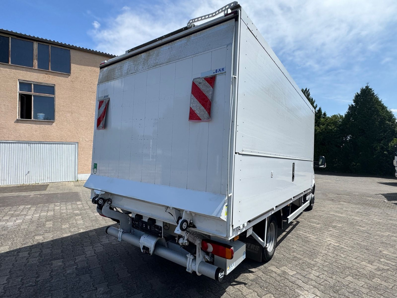 Mercedes-Benz Sprinter 514/LBW/KLIMA/aus.1Hand/GT-Zertifikat - Φορτηγό για τη μεταφορά ποτών: φωτογραφία 4 Mercedes-Benz Sprinter 514/LBW/KLIMA/aus.1Hand/GT-Zertifikat - Φορτηγό για τη μεταφορά ποτών: φωτογραφία 4