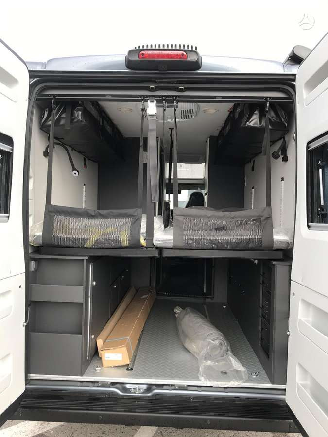 ADRIA Twin Sport 640 SG - Αυτοκινούμενο βαν: φωτογραφία 5 ADRIA Twin Sport 640 SG - Αυτοκινούμενο βαν: φωτογραφία 5