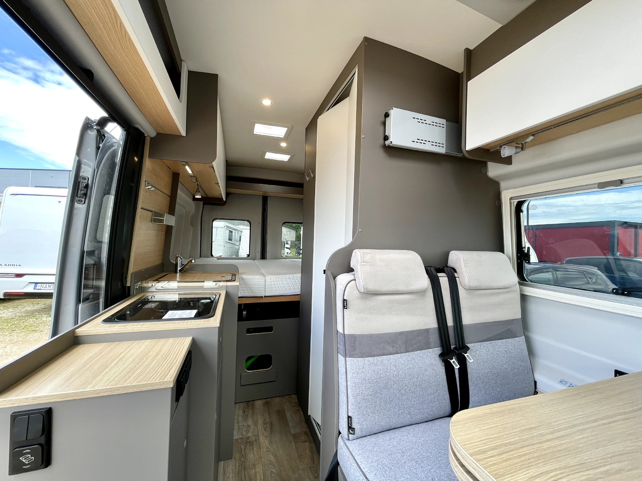 Αυτοκινούμενο βαν LMC Innovan 590C: φωτογραφία 13