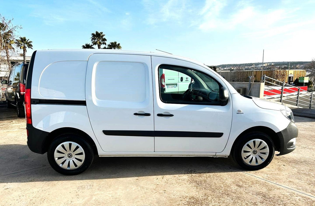 Mercedes Benz Citan 111 cdi Long 3 posti - Μικρό βαν: φωτογραφία 3 Mercedes Benz Citan 111 cdi Long 3 posti - Μικρό βαν: φωτογραφία 3