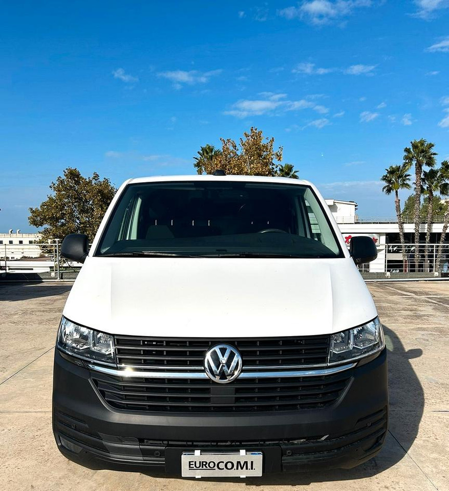 Volkswagen Transporter 2.0 TDi 150 cv - Βαν: φωτογραφία 2 Volkswagen Transporter 2.0 TDi 150 cv - Βαν: φωτογραφία 2