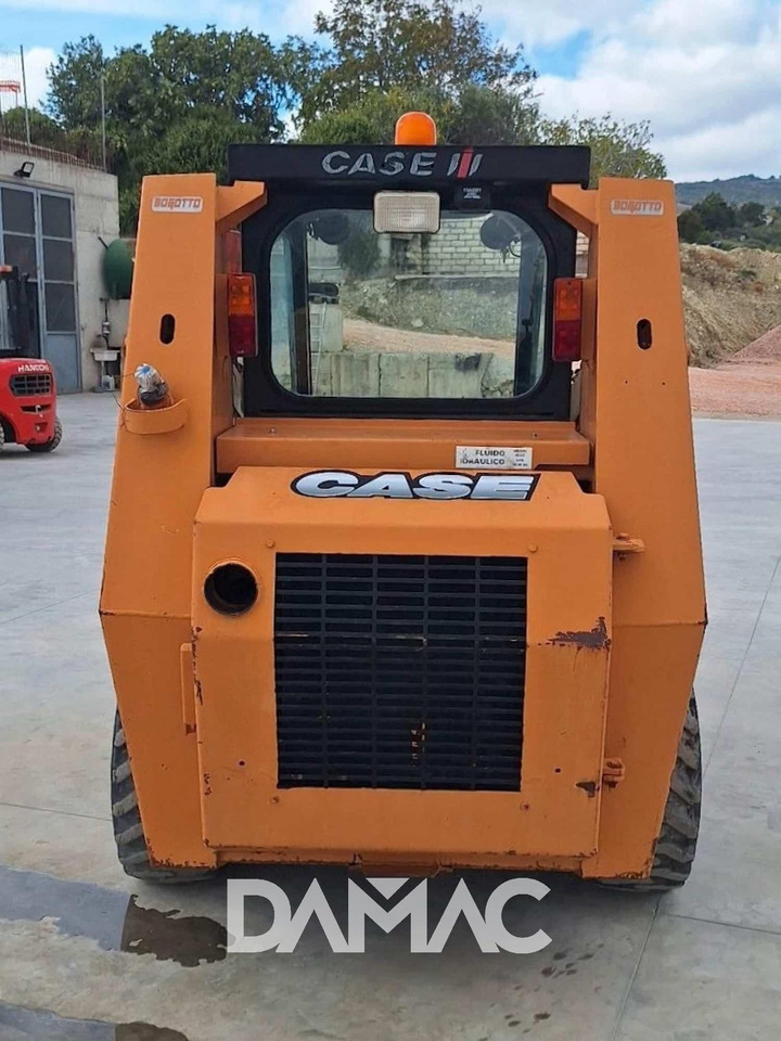 CASE 721 - Φορτωτής πλάγιας ολίσθησης: φωτογραφία 3 CASE 721 - Φορτωτής πλάγιας ολίσθησης: φωτογραφία 3