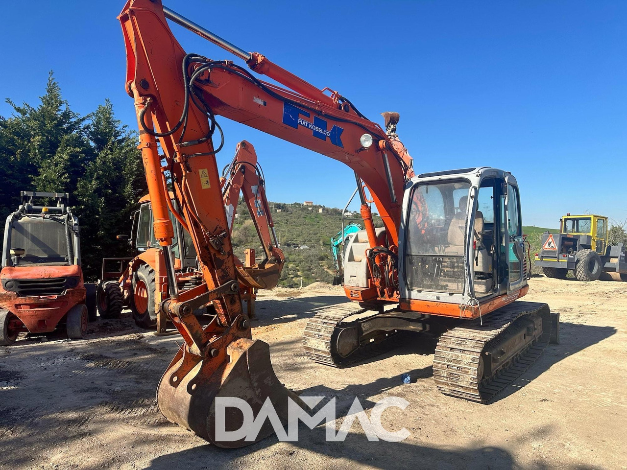 FIAT KOBELCO E115SR - Ερπυστριοφόρος εκσκαφέας: φωτογραφία 1 FIAT KOBELCO E115SR - Ερπυστριοφόρος εκσκαφέας: φωτογραφία 1