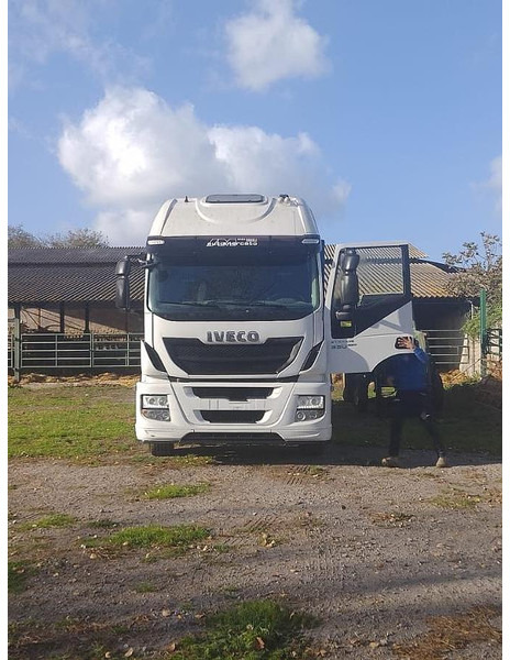 Iveco STRALIS 330 EEV - Επικαθήμενο πλατφόρμα/ Καρότσα: φωτογραφία 3 Iveco STRALIS 330 EEV - Επικαθήμενο πλατφόρμα/ Καρότσα: φωτογραφία 3