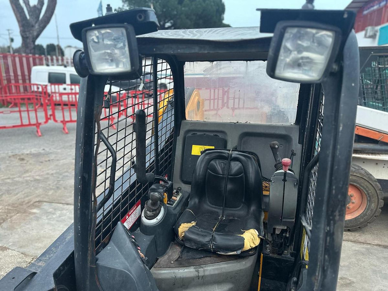 JCB 170HF - Ερπυστριοφόρος μικρός φορτωτής: φωτογραφία 4 JCB 170HF - Ερπυστριοφόρος μικρός φορτωτής: φωτογραφία 4