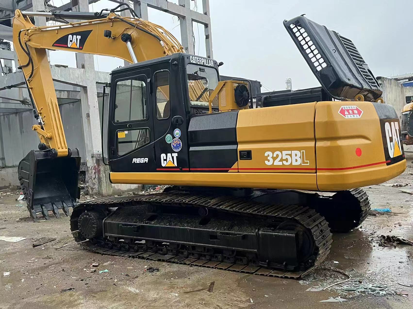 CATERPILLAR 325BL - Ερπυστριοφόρος εκσκαφέας: φωτογραφία 1 CATERPILLAR 325BL - Ερπυστριοφόρος εκσκαφέας: φωτογραφία 1