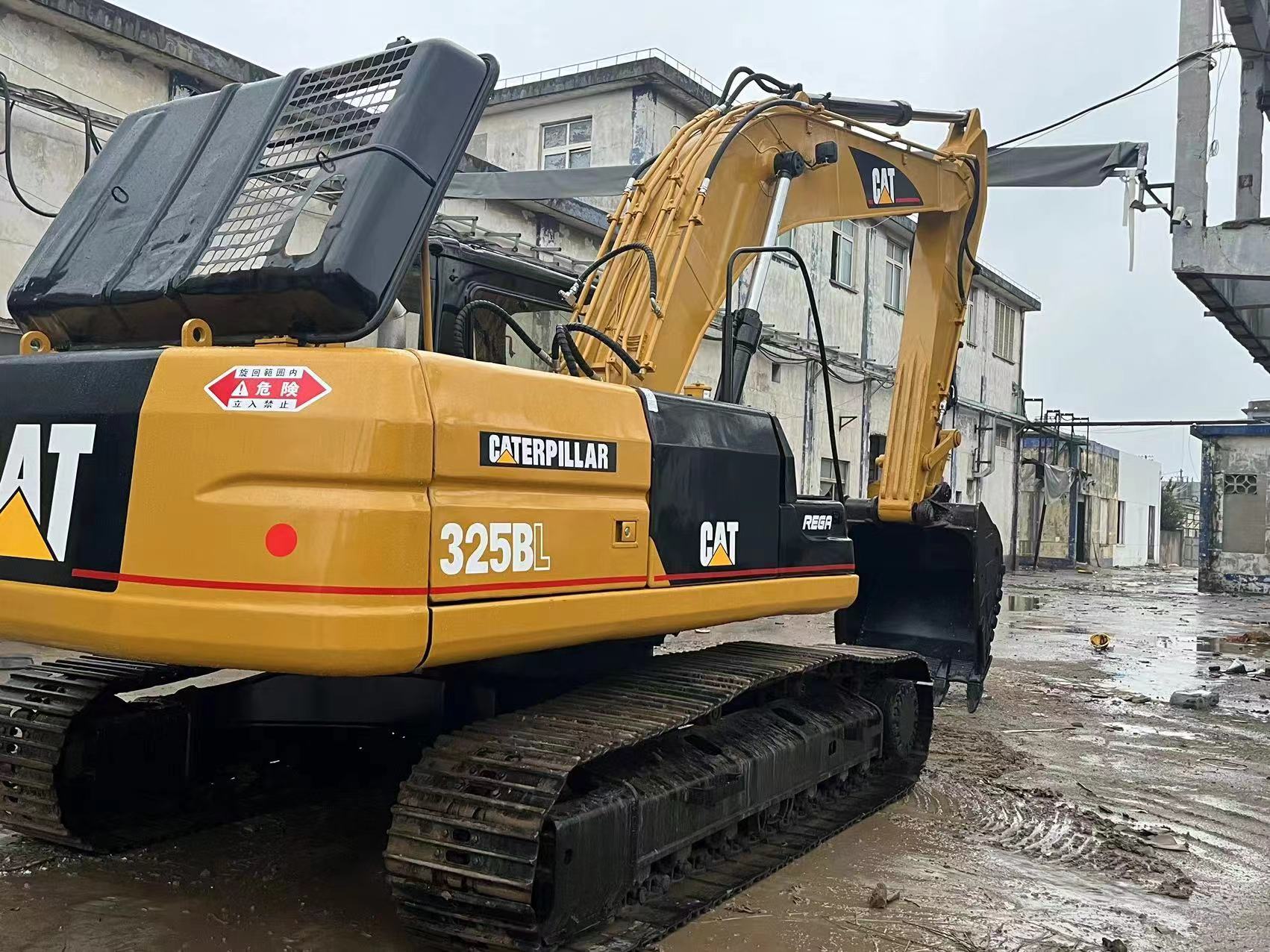 CATERPILLAR 325BL - Ερπυστριοφόρος εκσκαφέας: φωτογραφία 5 CATERPILLAR 325BL - Ερπυστριοφόρος εκσκαφέας: φωτογραφία 5