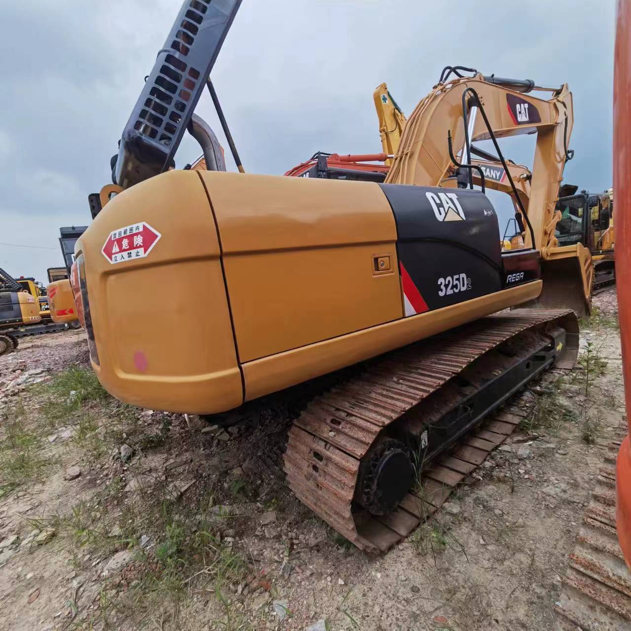 CATERPILLAR 325D2 - Ερπυστριοφόρος εκσκαφέας: φωτογραφία 4 CATERPILLAR 325D2 - Ερπυστριοφόρος εκσκαφέας: φωτογραφία 4