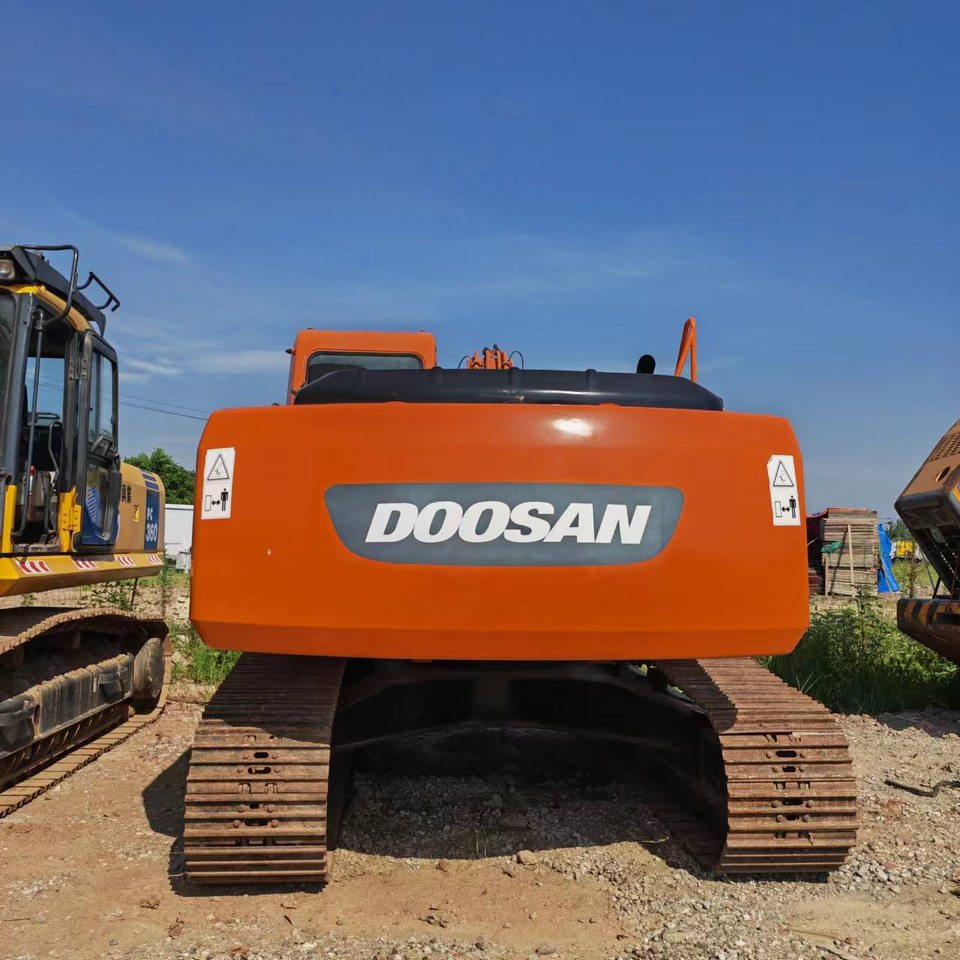 DOOSAN DH220 - Ερπυστριοφόρος εκσκαφέας: φωτογραφία 3 DOOSAN DH220 - Ερπυστριοφόρος εκσκαφέας: φωτογραφία 3